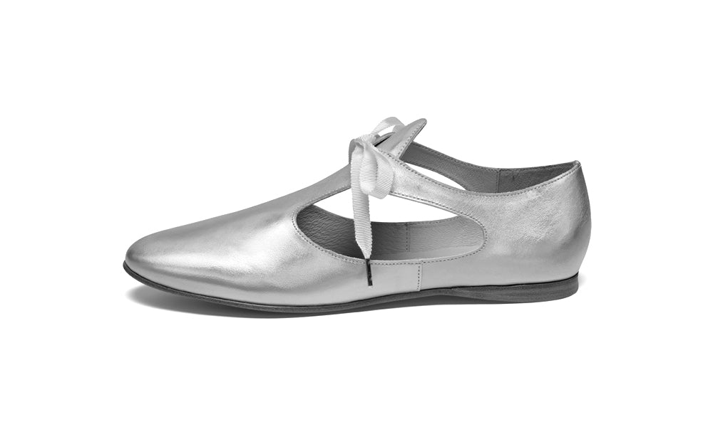 Artemisia Pre-Raphaelite Shoes (Opalescent)