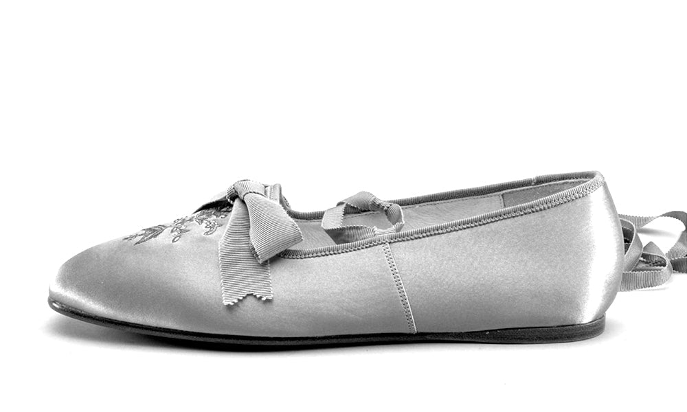 Penelope Regency Slippers (Gold)
