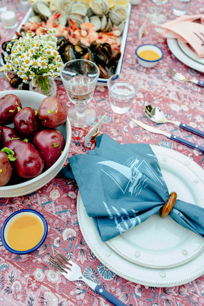 Berry and Thread Dinner Plate
