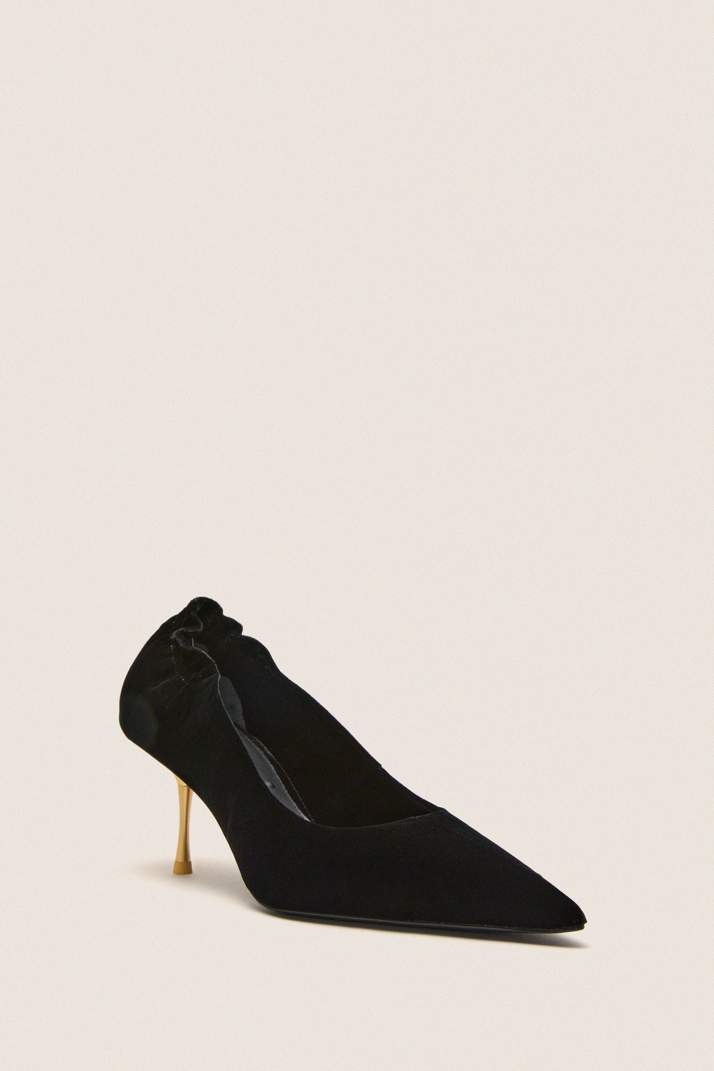 Black Valentina Pump