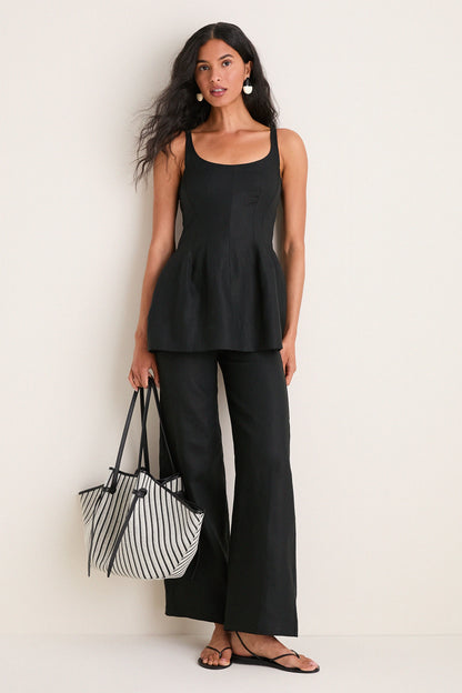 Black Syna Top