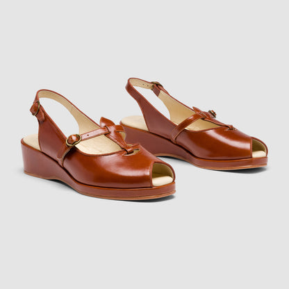 Betty Vintage Sandals (Walnut)