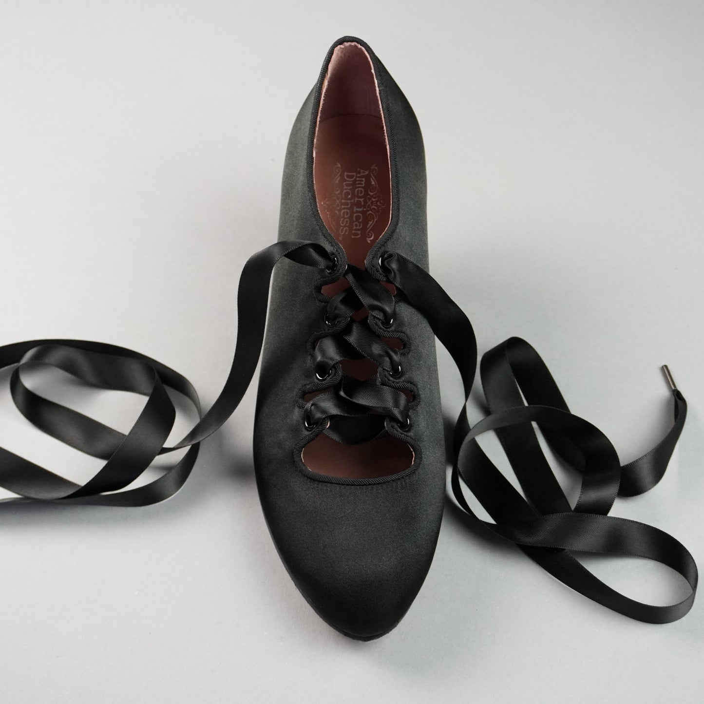 Foxtrot Edwardian Pump (Black)
