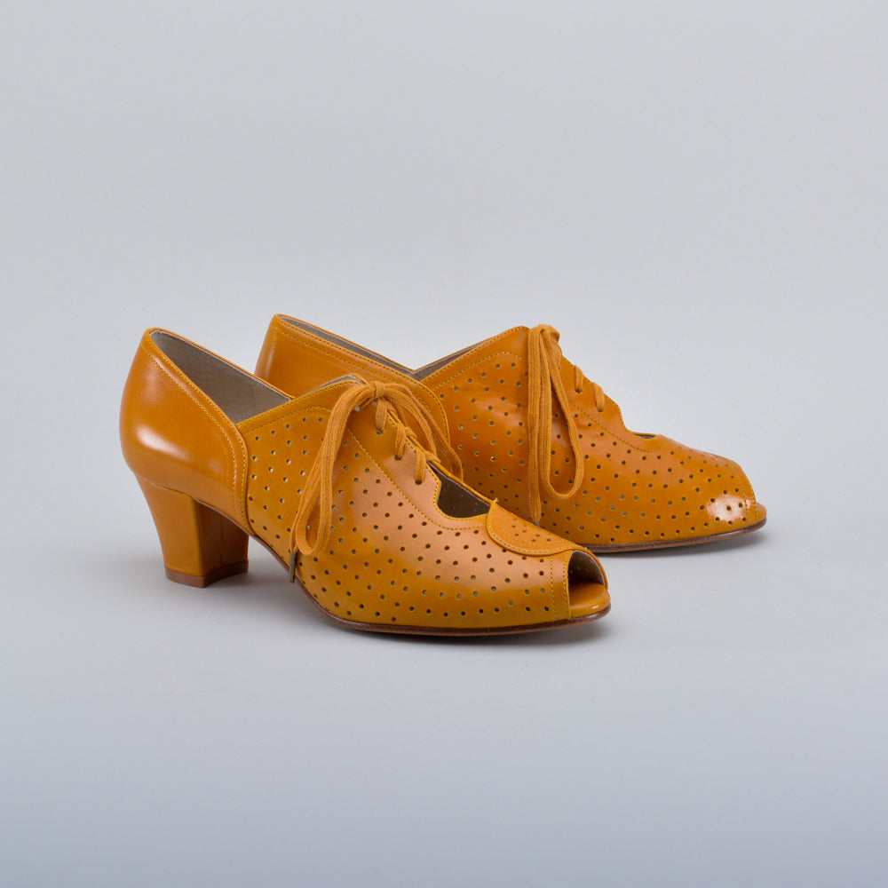 Jenny Vintage Oxfords (Goldenrod Yellow)