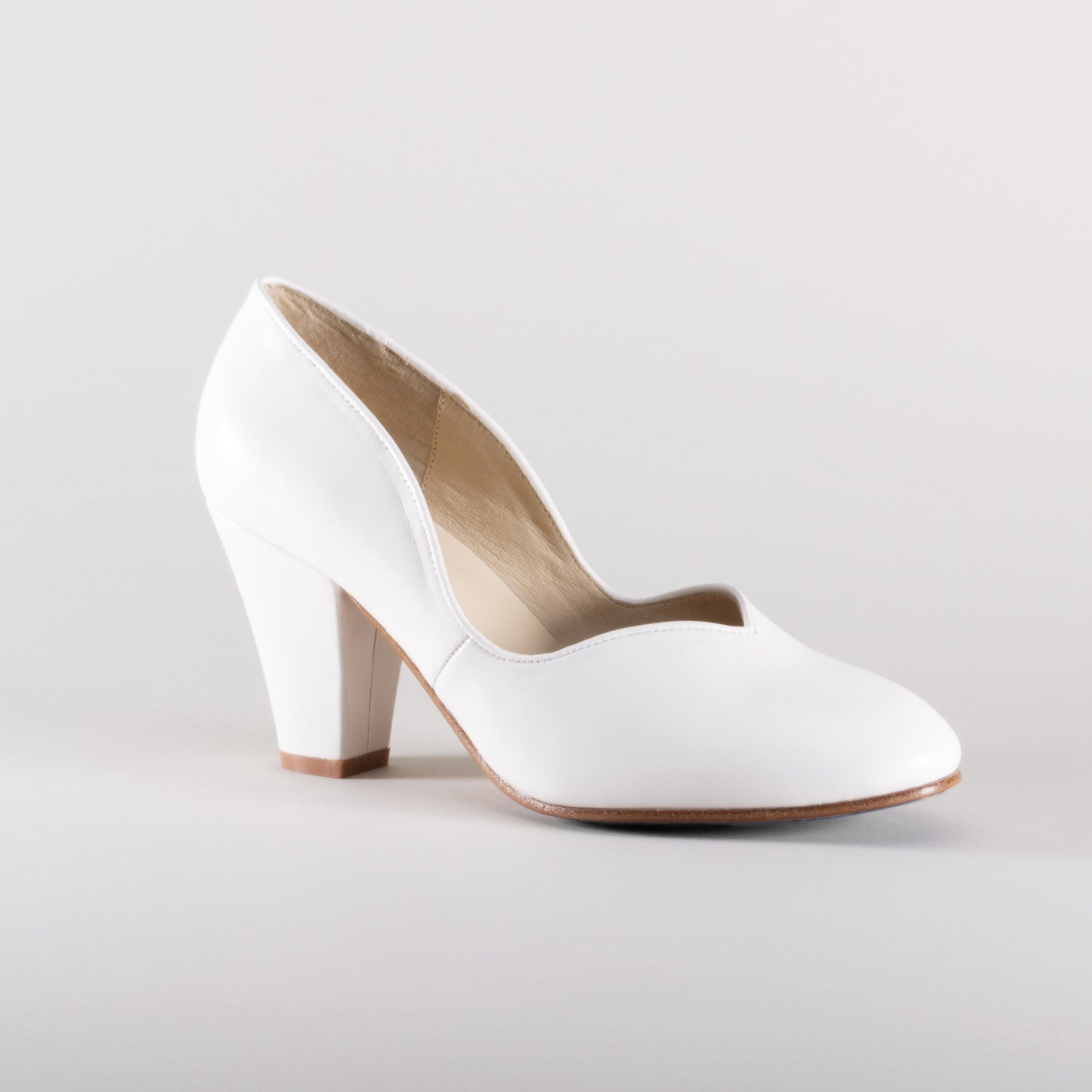 Marilyn Vintage Pumps Wide (Soft Ivory)