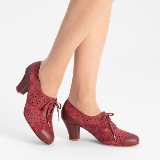Rita Vintage Oxfords Wide (Garnet Red)