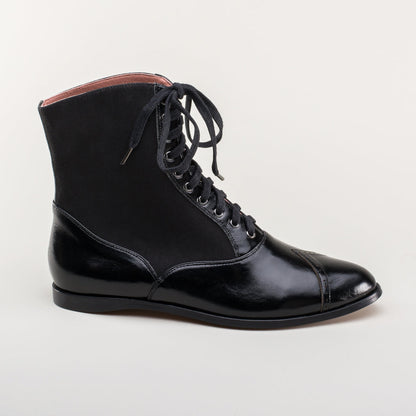 Anne Boots (Black)