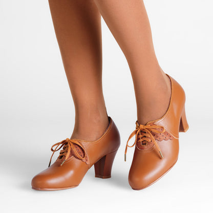 PRE-ORDER Annette Vintage Oxfords Wide (Caramel)