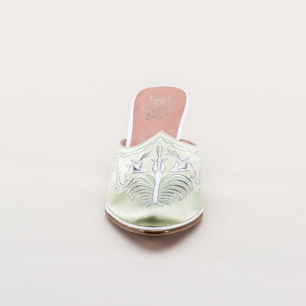 Antoinette 18th Century Mules (Green)