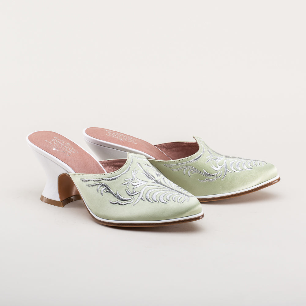 Antoinette 18th Century Mules (Green)