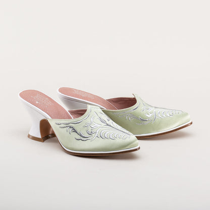 Antoinette 18th Century Mules (Green)