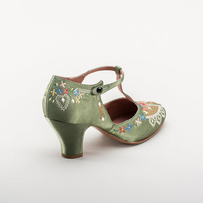 Daisy Embroidered T-Straps (Green)