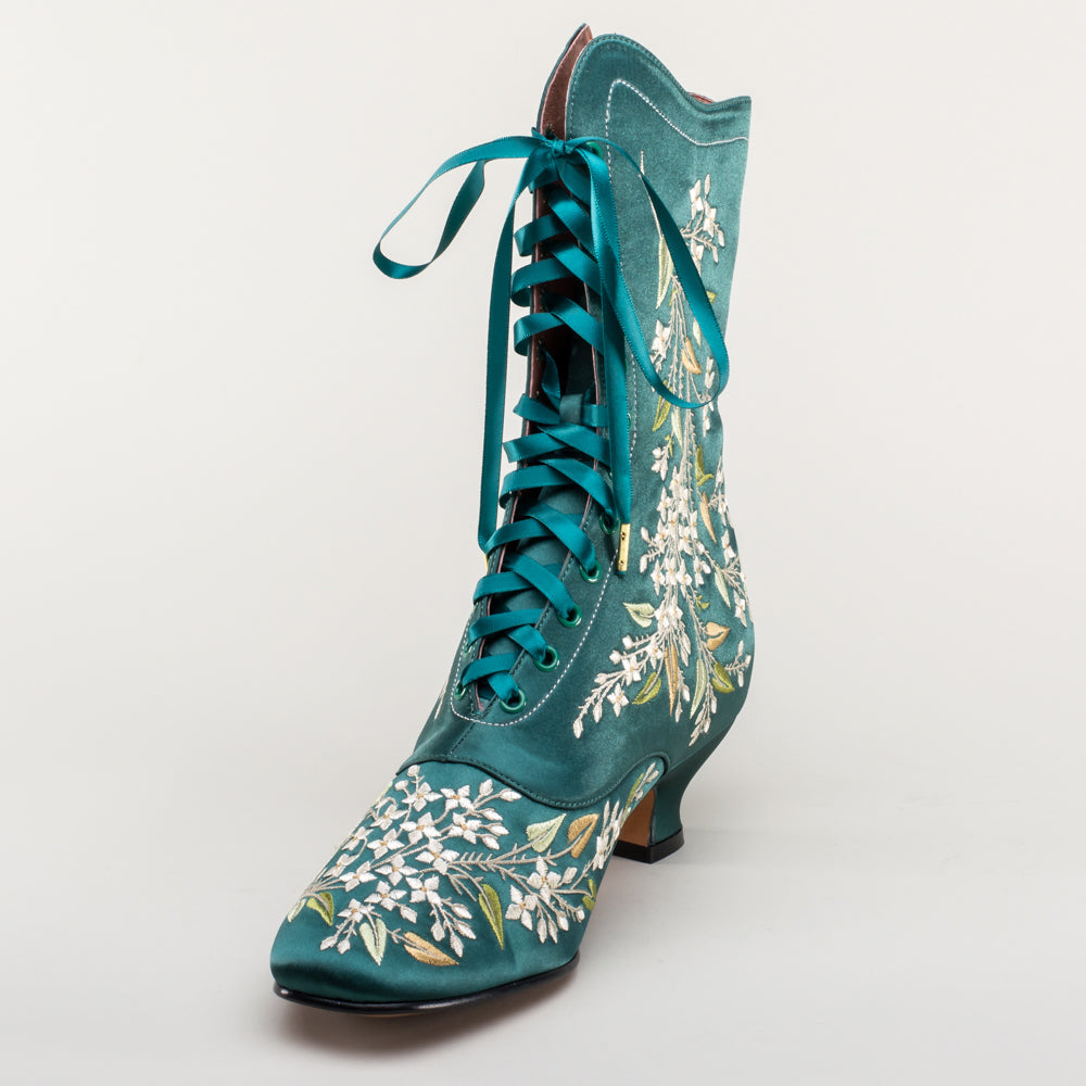 Flora Embroidered Boots Wide (Emerald Green)