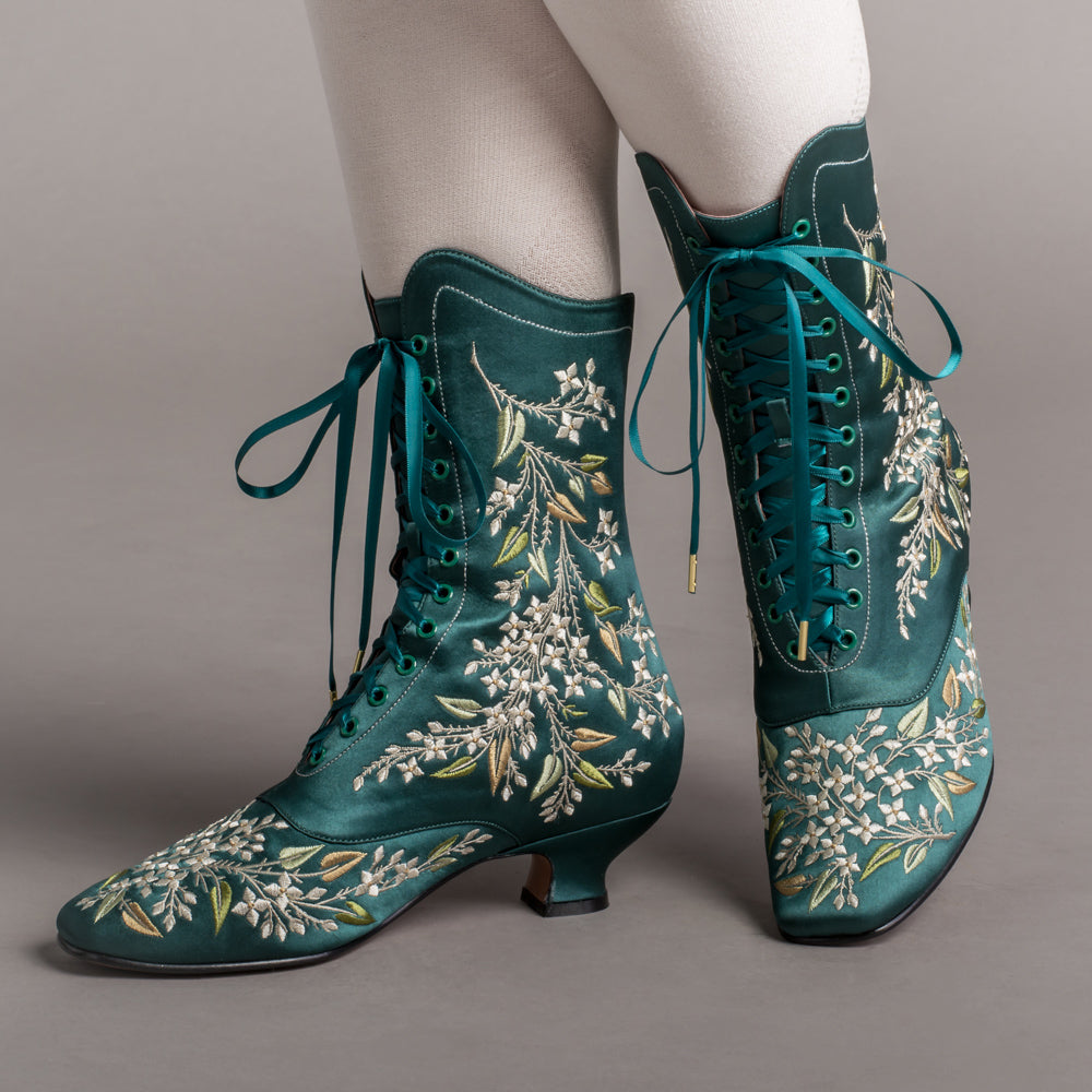 Flora Embroidered Boots Wide (Emerald Green)