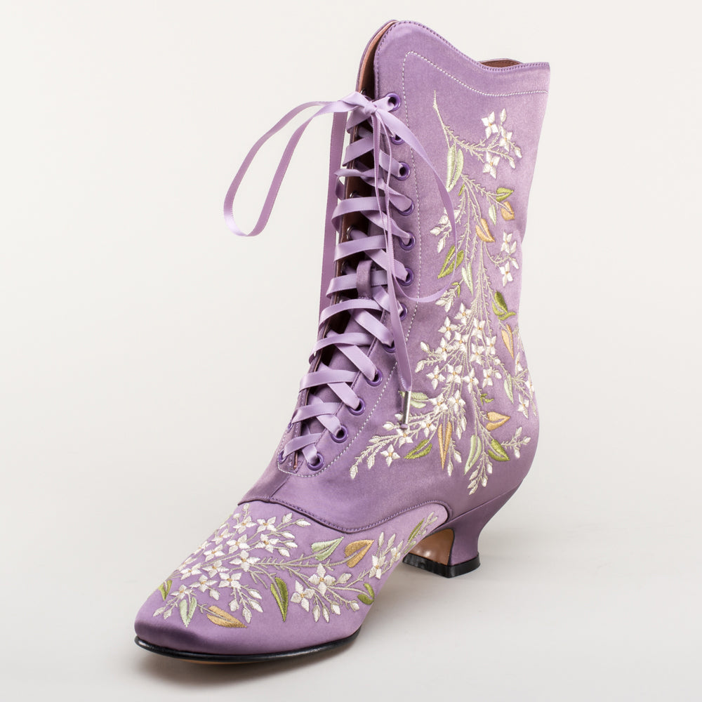 Flora Women's Embroidered Boots (Lavender)