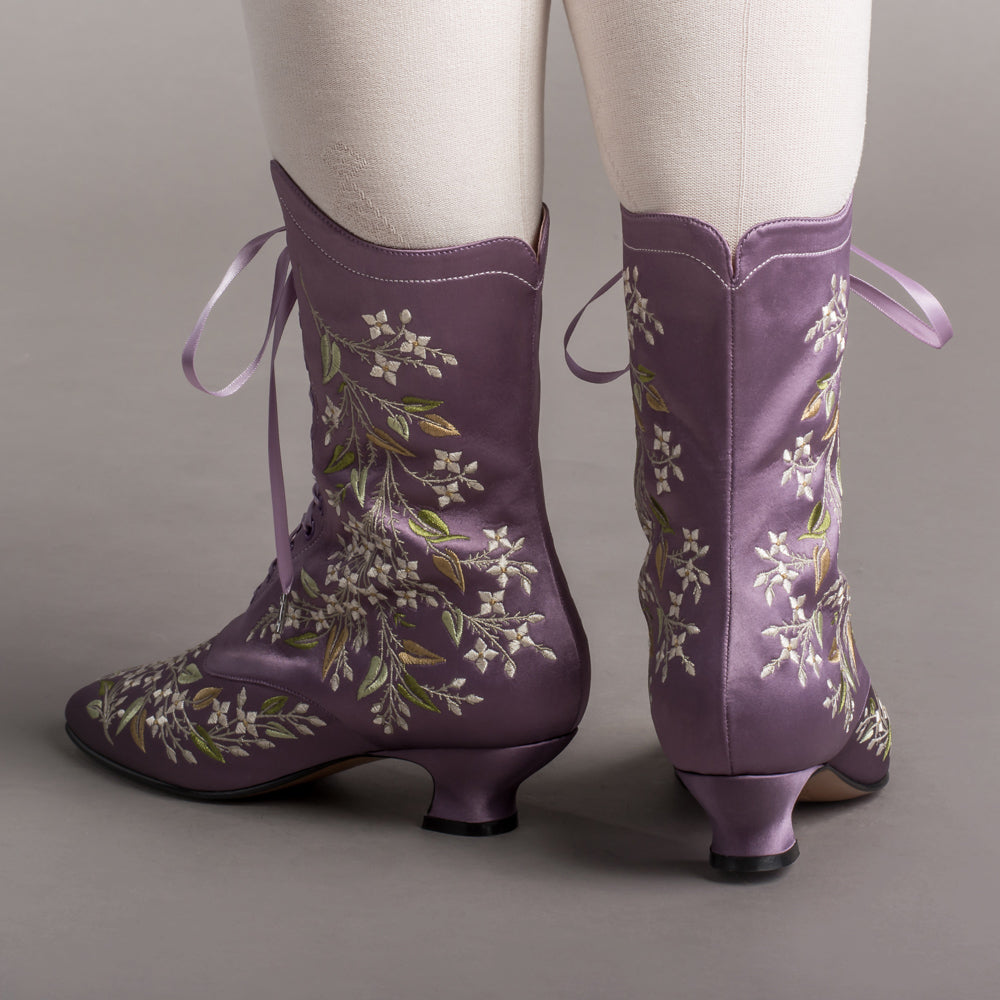 Flora Women's Embroidered Boots (Lavender)