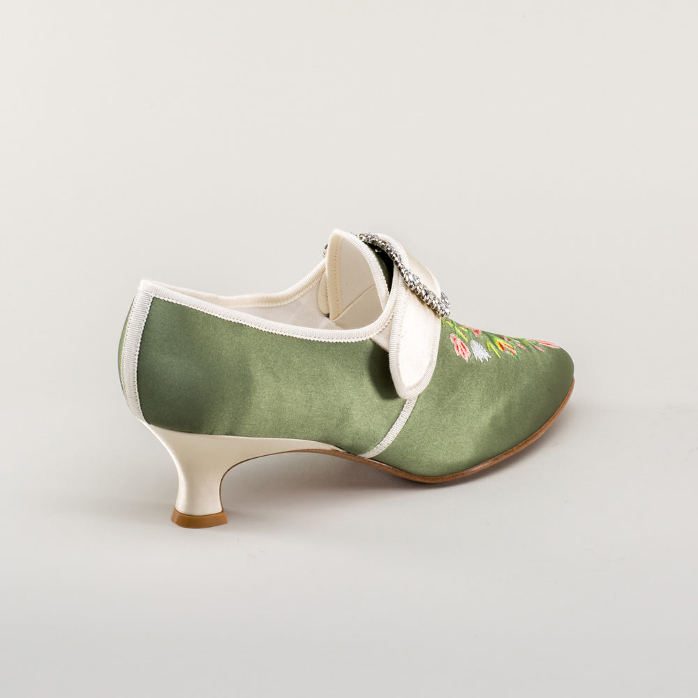 Primrose 18th Century Shoes (Green/Ivory)
