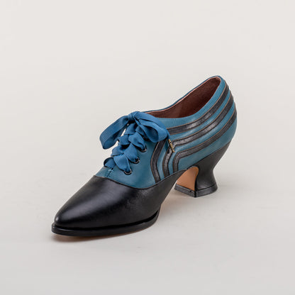 Bernadette Women's Edwardian Oxfords (Blue/Black)