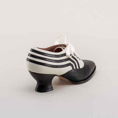 Bernadette Edwardian Oxfords Wide (Ivory/Black)