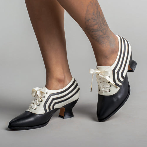 Bernadette Edwardian Oxfords (Ivory/Black)