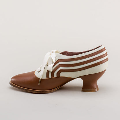 Bernadette Edwardian Oxfords (Tan/Ivory)