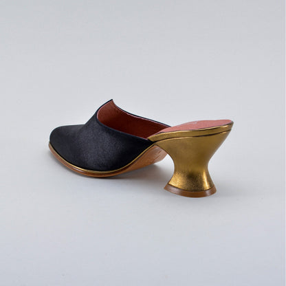 Charlotte 18th Century Mules (Black)