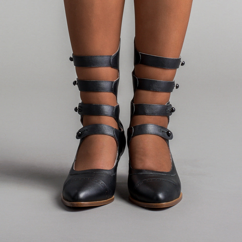 Colette Edwardian Button Boots (Black)