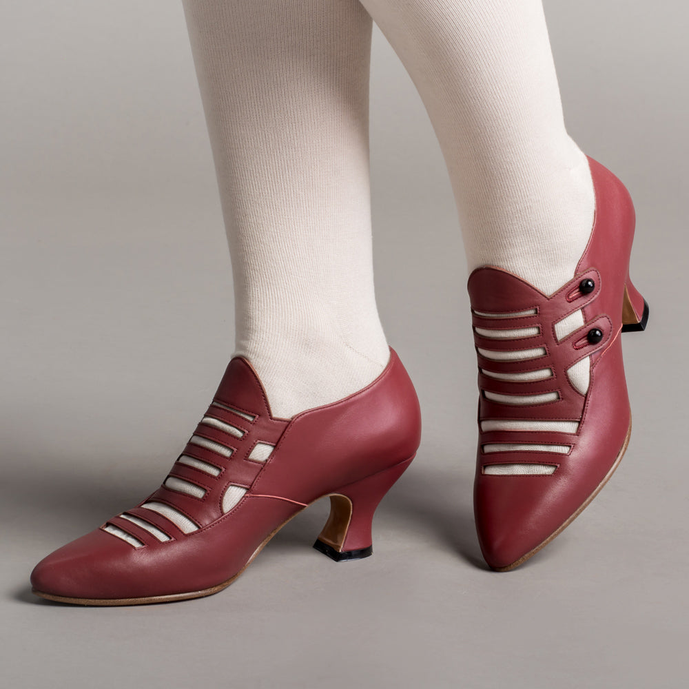 Endora Victorian Witch Shoes (Blood Red)