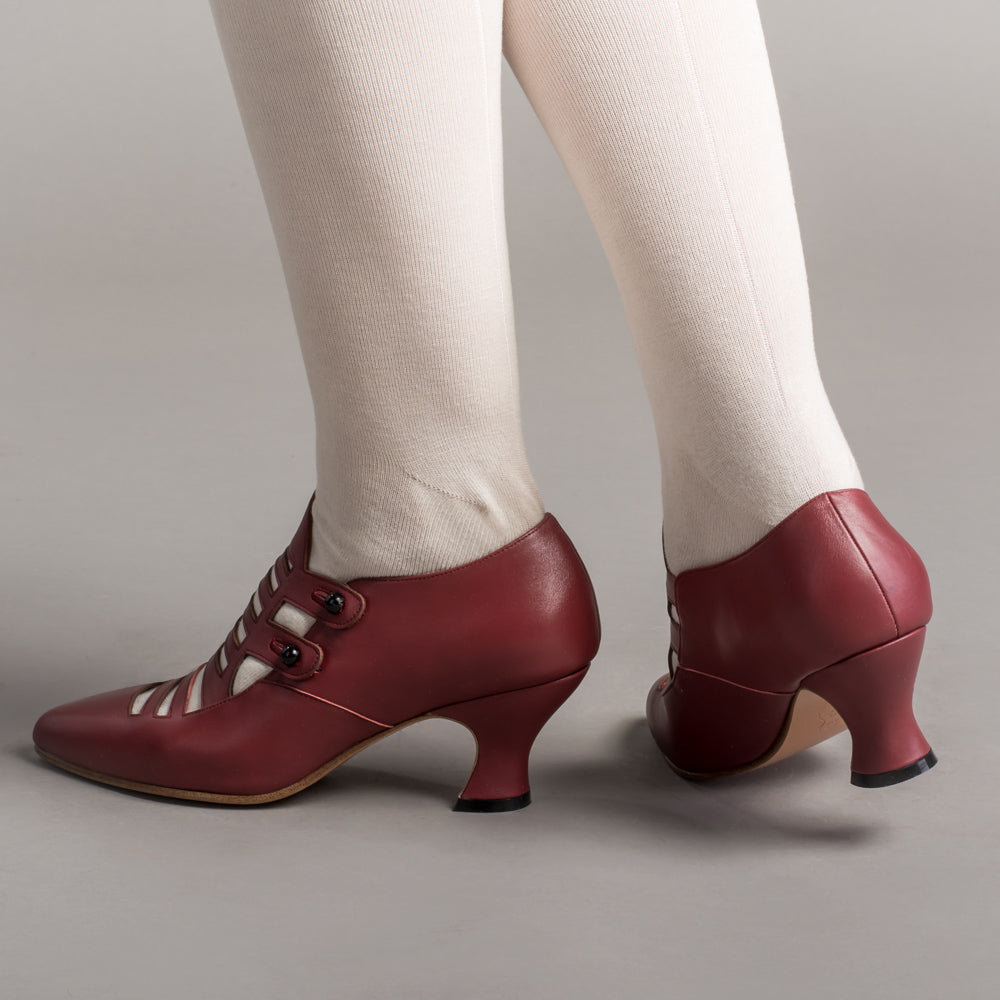 Endora Victorian Witch Shoes (Blood Red)