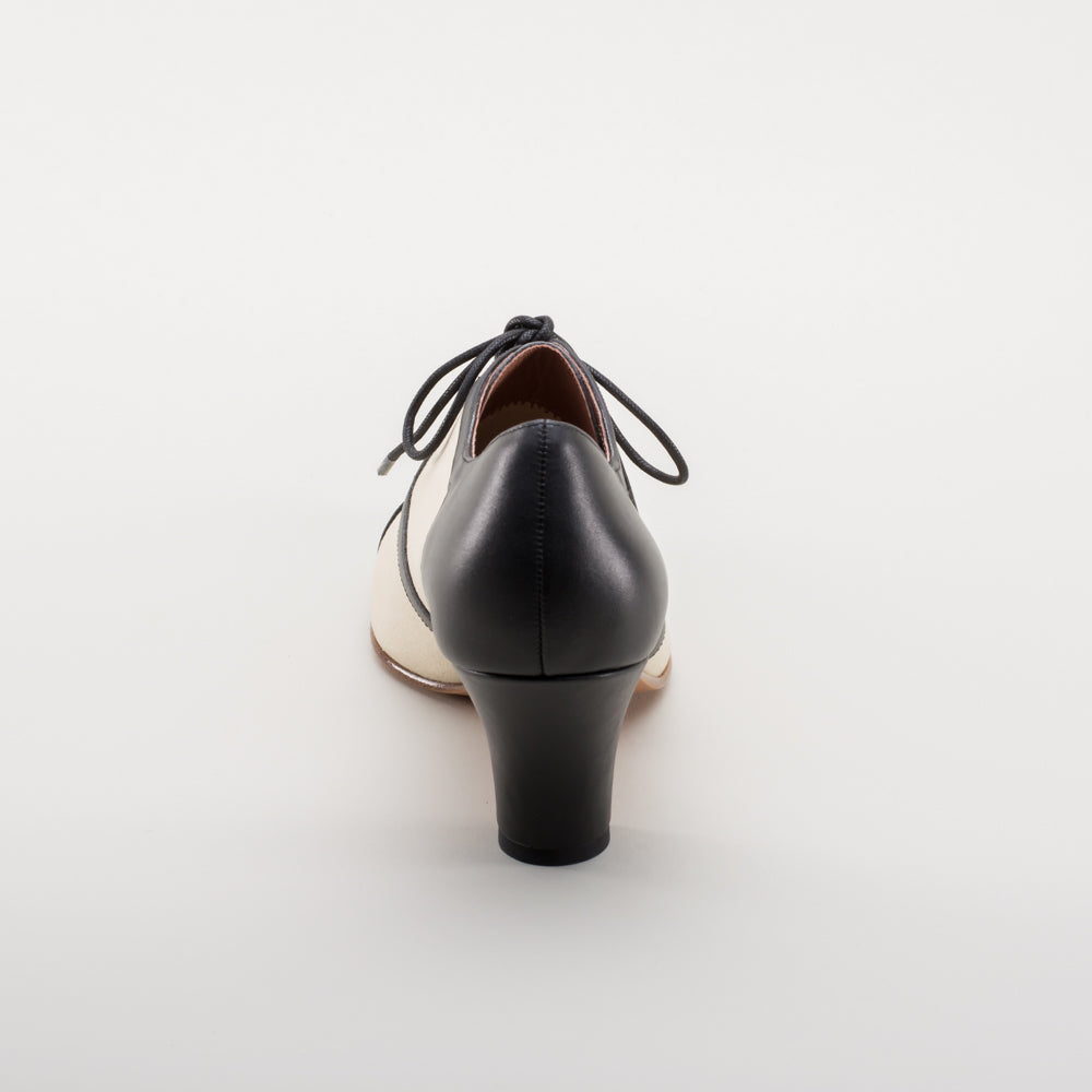 Evelyn Retro Oxfords (Tan/Black)