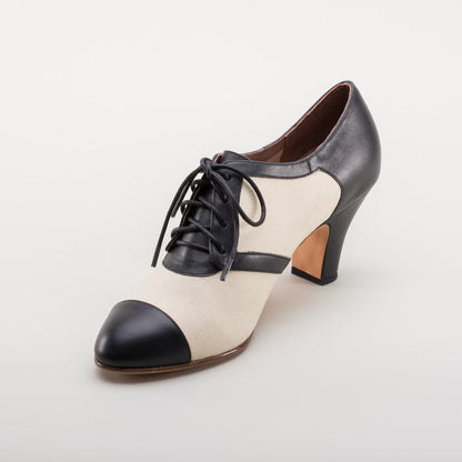 Evelyn Retro Oxfords (Tan/Black)