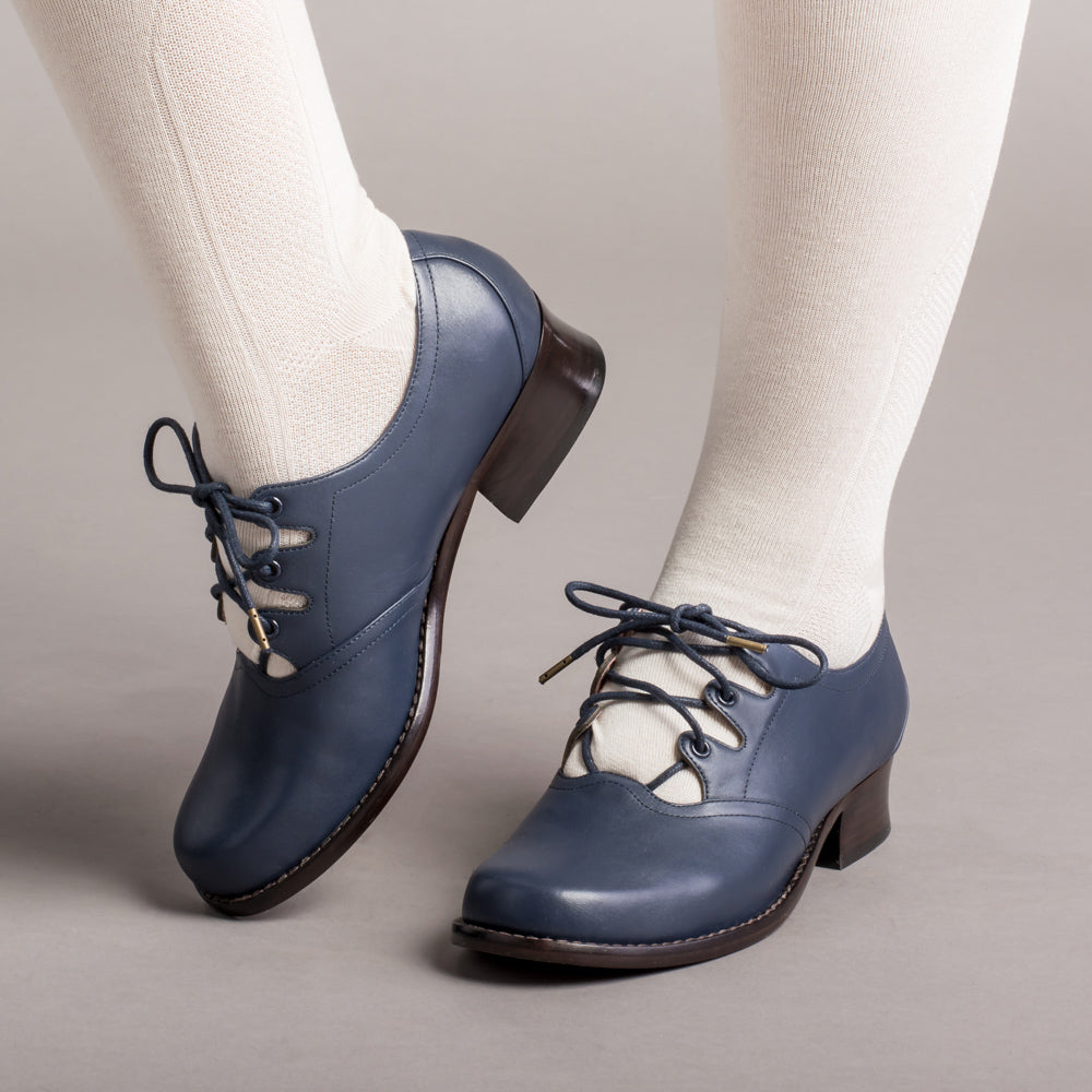 Ghillie Vintage Lace-Up Shoes (Navy)