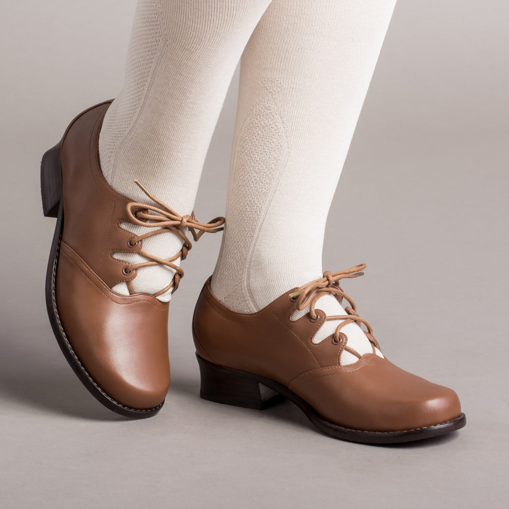 Ghillie Vintage Lace-Up Shoes (Tan)