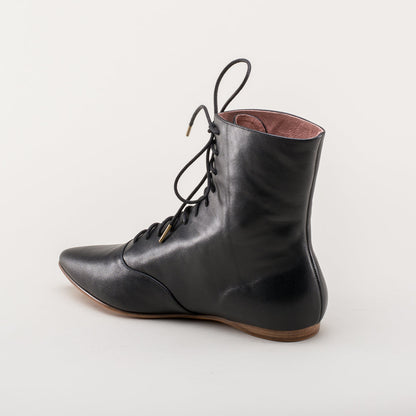 Hartfield Regency Leather Boots (Black)