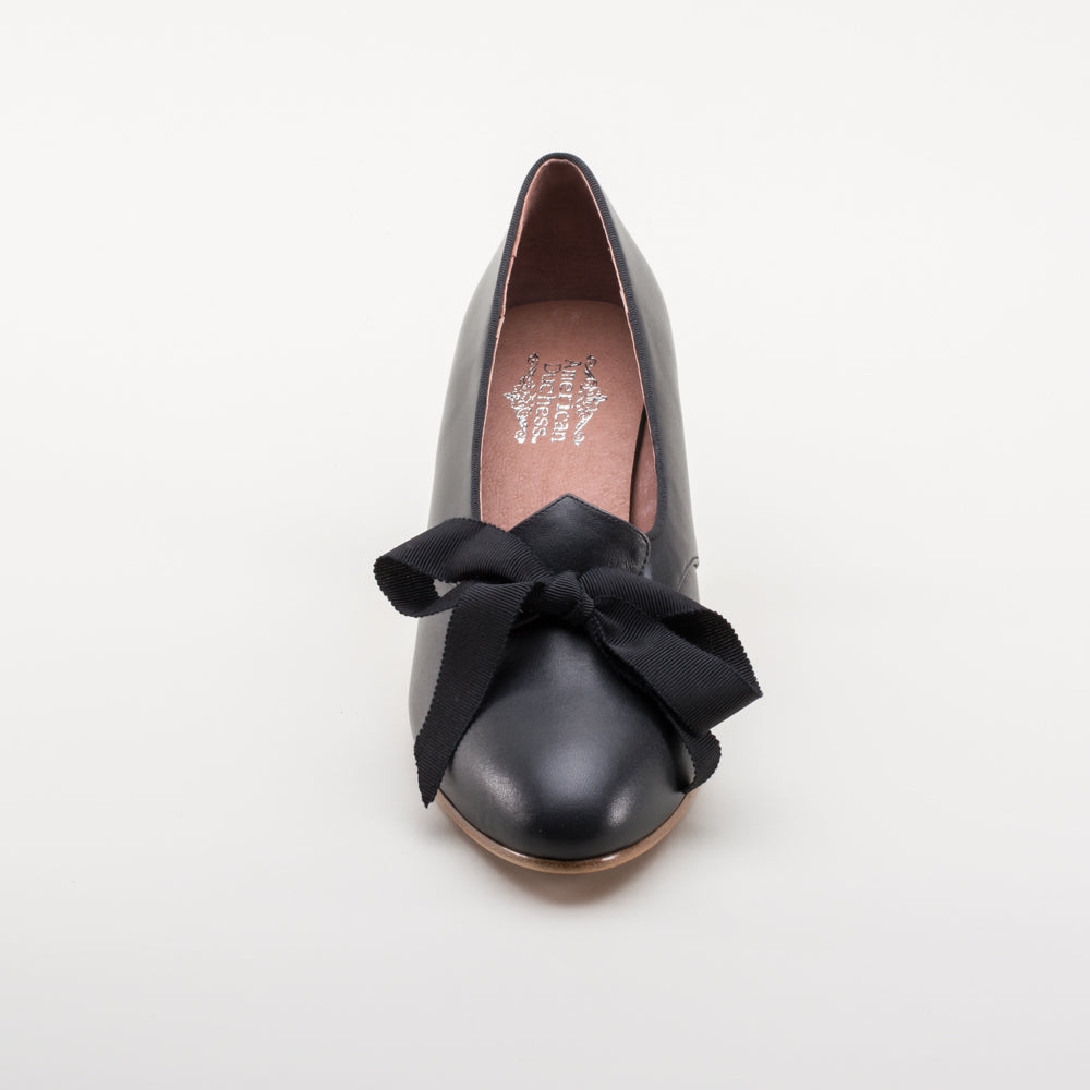 Hazel Women's Vintage Pumps (Black)