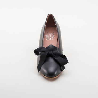 Hazel Women's Vintage Pumps (Black)