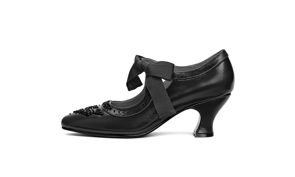 PRE-ORDER Laurel Beaded Edwardian Shoes Wide (Burgundy/Black)