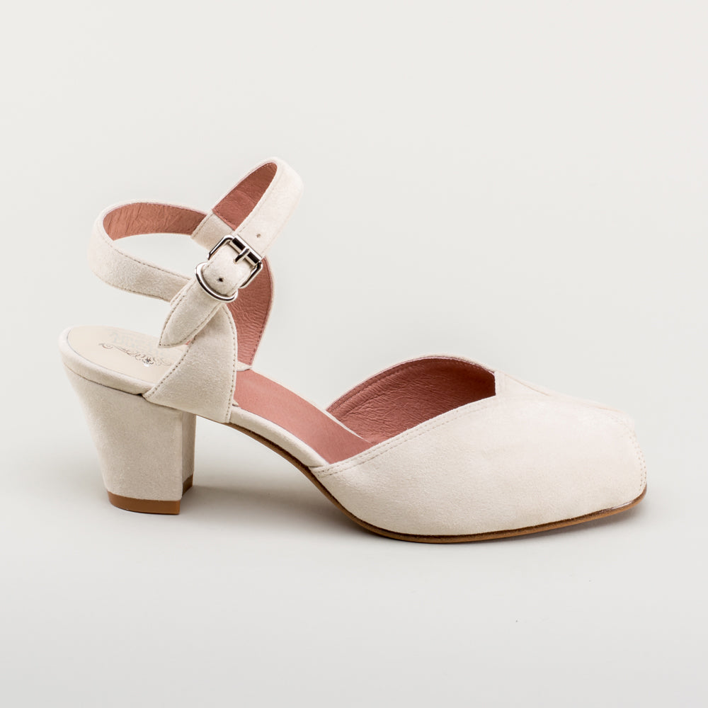 Lido Vintage Sandals (Ivory)