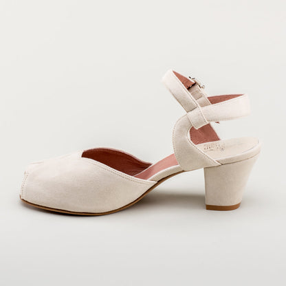 Lido Vintage Sandals (Ivory)