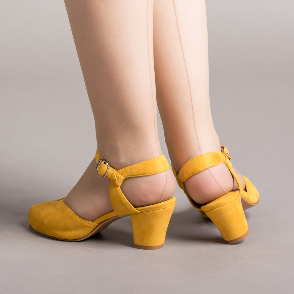 Lido Vintage Sandals (Yellow)
