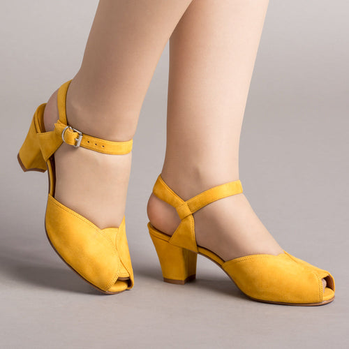 Lido Vintage Sandals (Yellow)