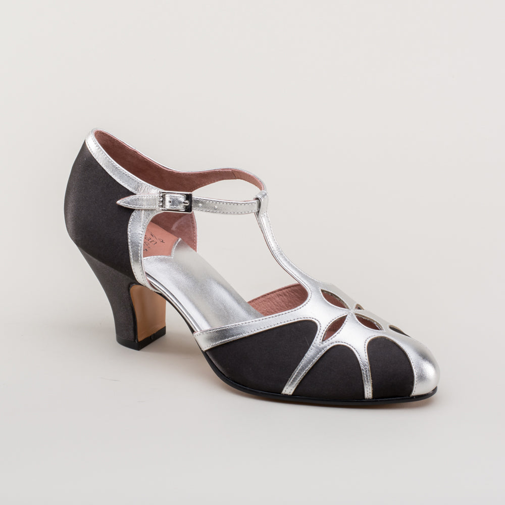 Lilith Vintage Flapper T-Straps (Black/Silver)
