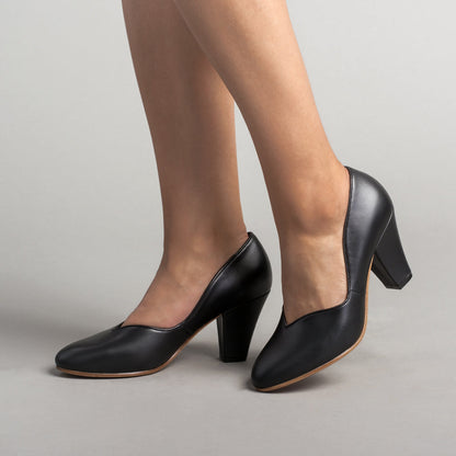 Marilyn Vintage Pumps (Black)