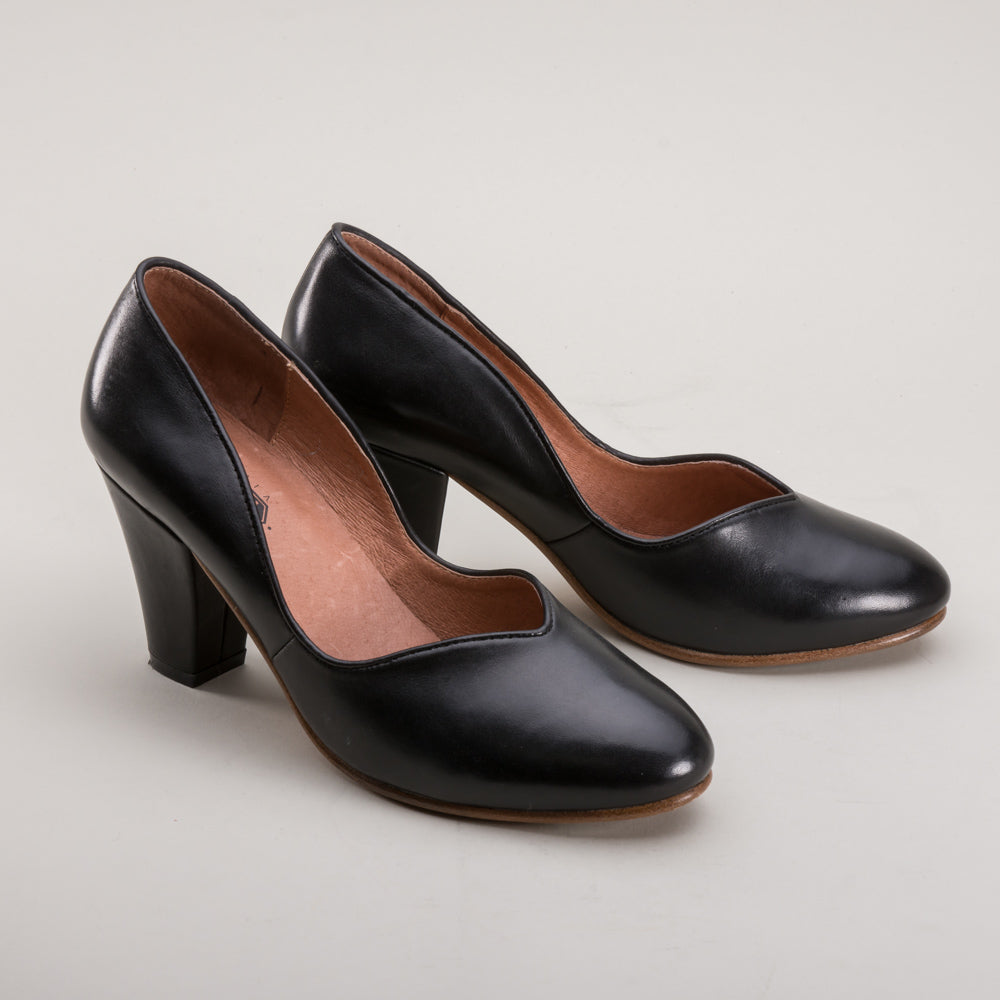 Marilyn Vintage Pumps (Black)