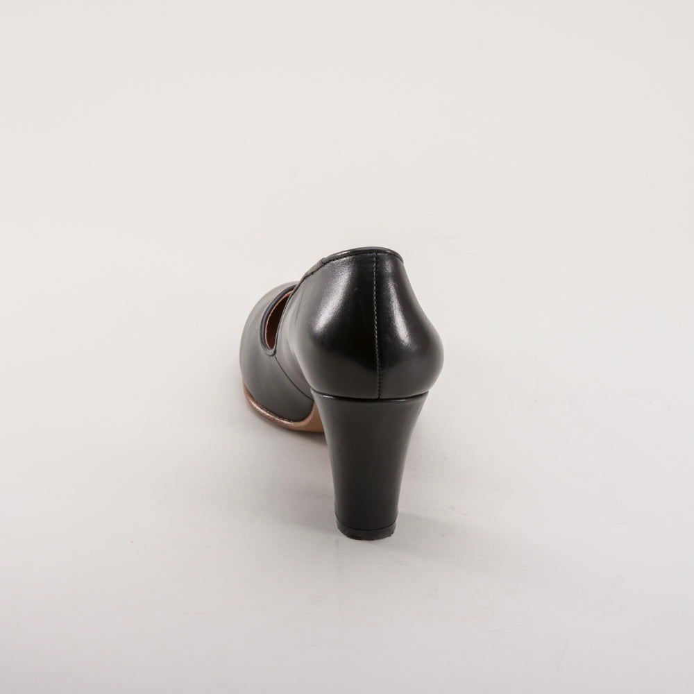 Marilyn Vintage Pumps (Black)