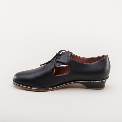 Mary Renaissance Shoes (Black)