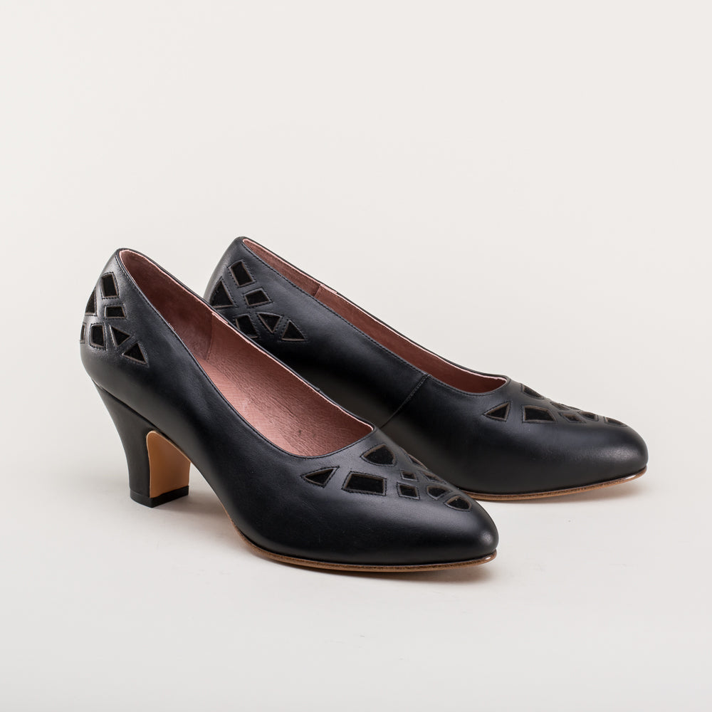 Meme Vintage Pumps (Black)