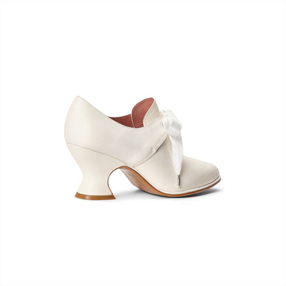 Pompadour 18th Century Leather Shoes Wide (Ivory)