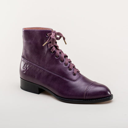 Rainey Vintage Lace-Up Boots (Purple)