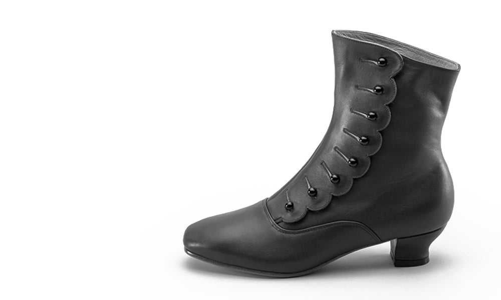 Renoir Victorian Button Boots (Black)